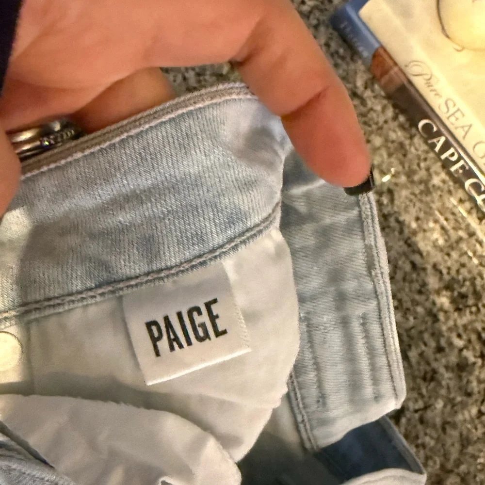PAIGE Women's Verdugo Ultra Skinny Light Blue Distressed Jeans- EUC - Picture 9 of 14